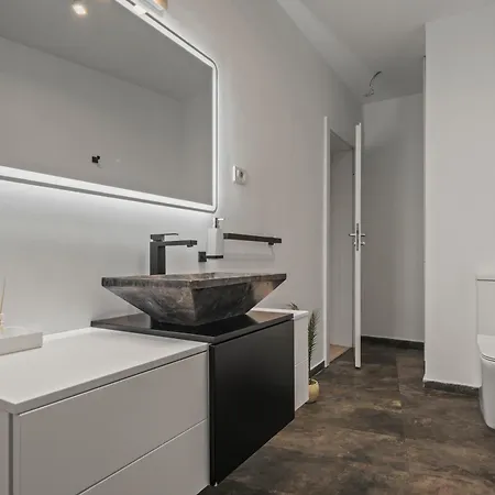 Urban Heaven In Piata Universitatii