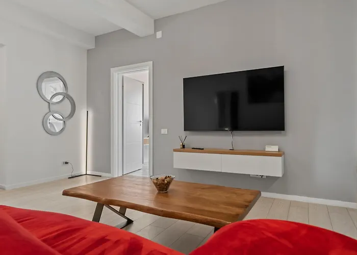 Urban Heaven In Piata Universitatii Apartment Bucharest