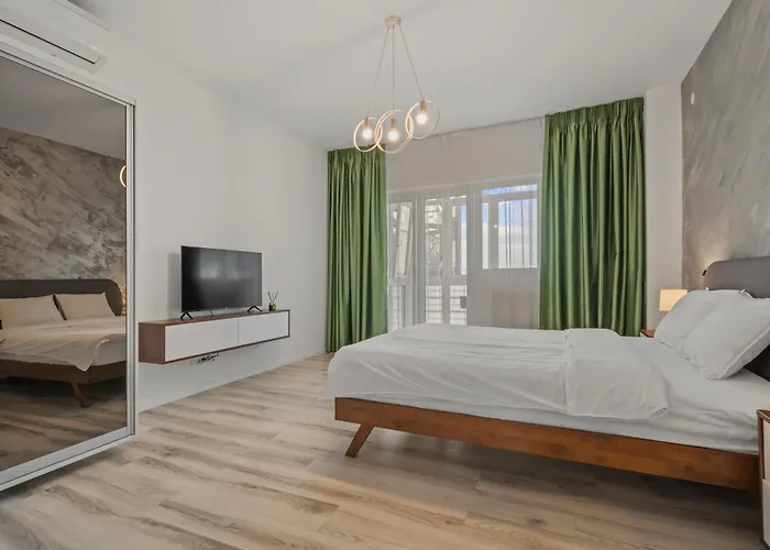 Urban Heaven In Piata Universitatii Apartment