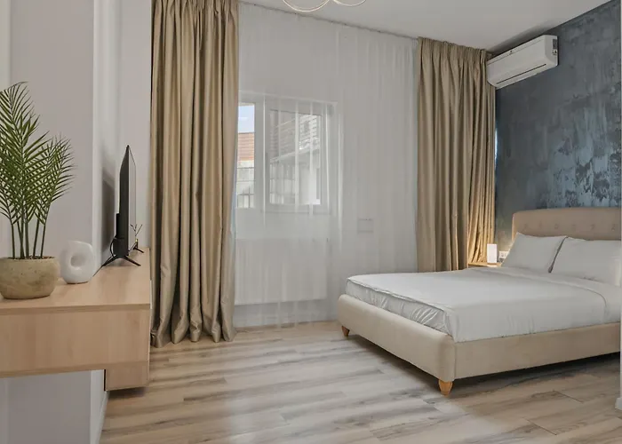 Urban Heaven In Piata Universitatii * Bukurešť