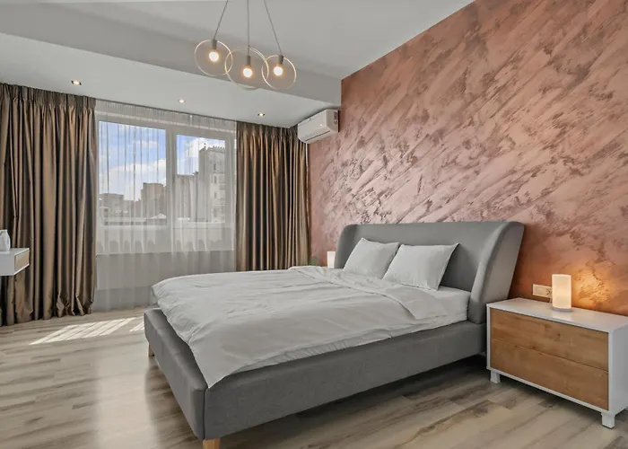 Urban Heaven In Piata Universitatii Апартаменти *